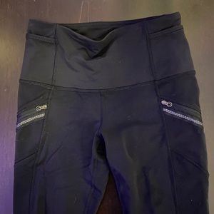 size 6 lululemon leggings with zippers on sides